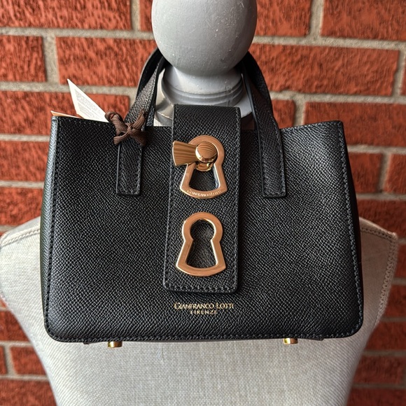 Gianfranco Lotti keylock pearl micro handbag crossbody black NWT - Picture 1 of 13